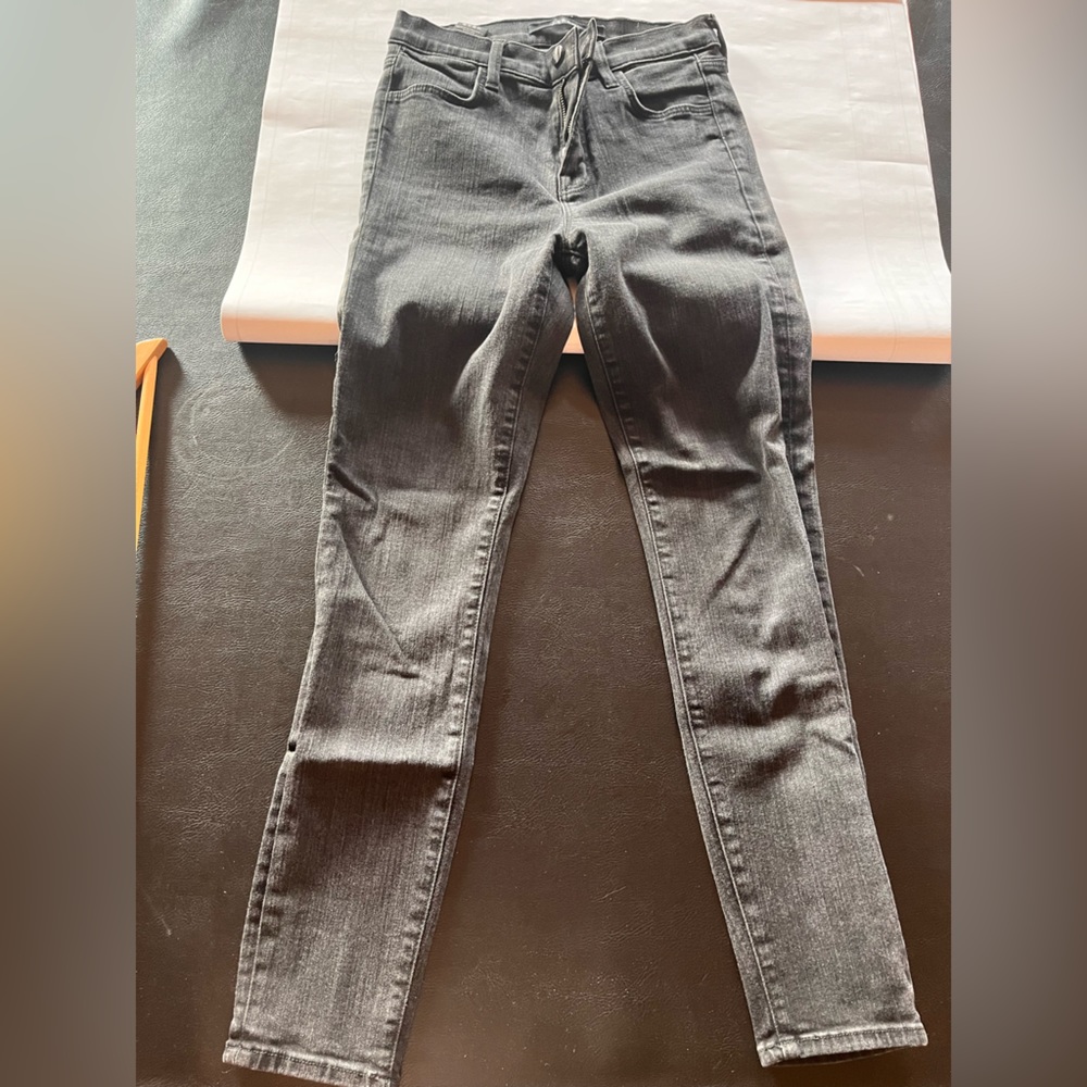 Black skinny jeans